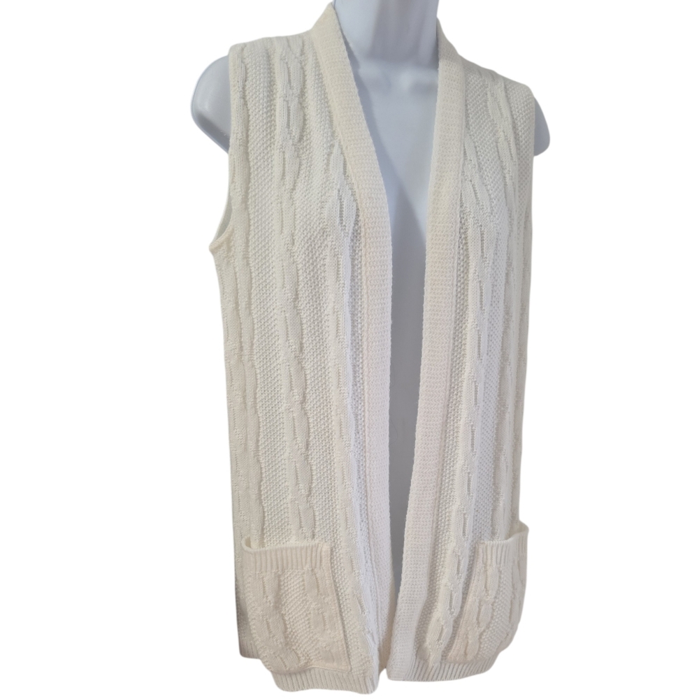 VINTAGE 70's 80's White Crochet Knit Cozy Open-front Sweater Vest Medium